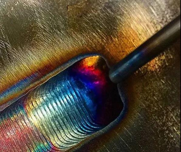 How do you make those fish-scale welds that are so beautiful?(图3)