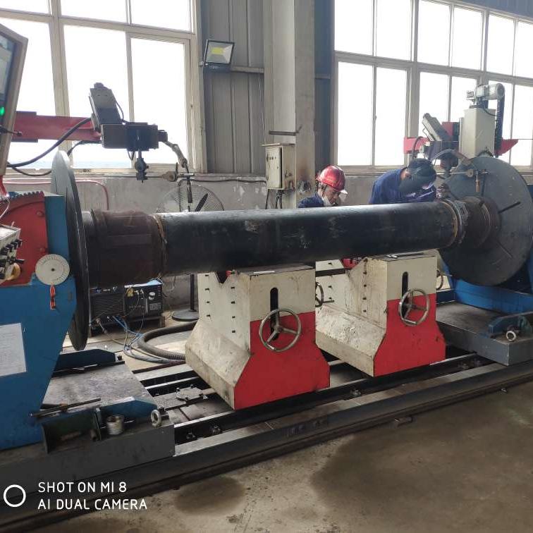 Cantilever pipe automatic welding machine(图1)